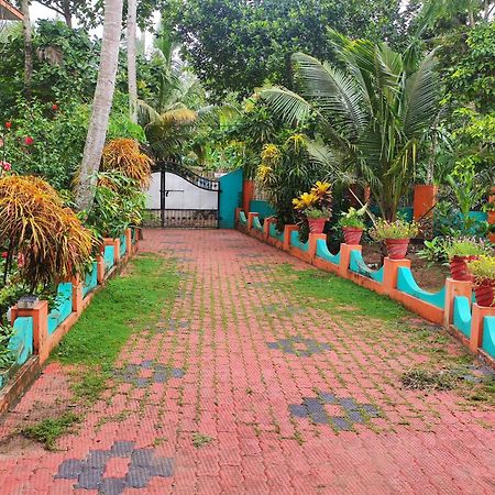 Happy Buddha Homestay 瓦尔卡拉 外观 照片
