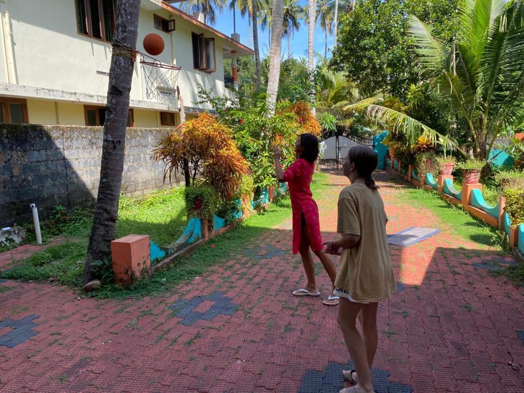 Happy Buddha Homestay 瓦尔卡拉 外观 照片
