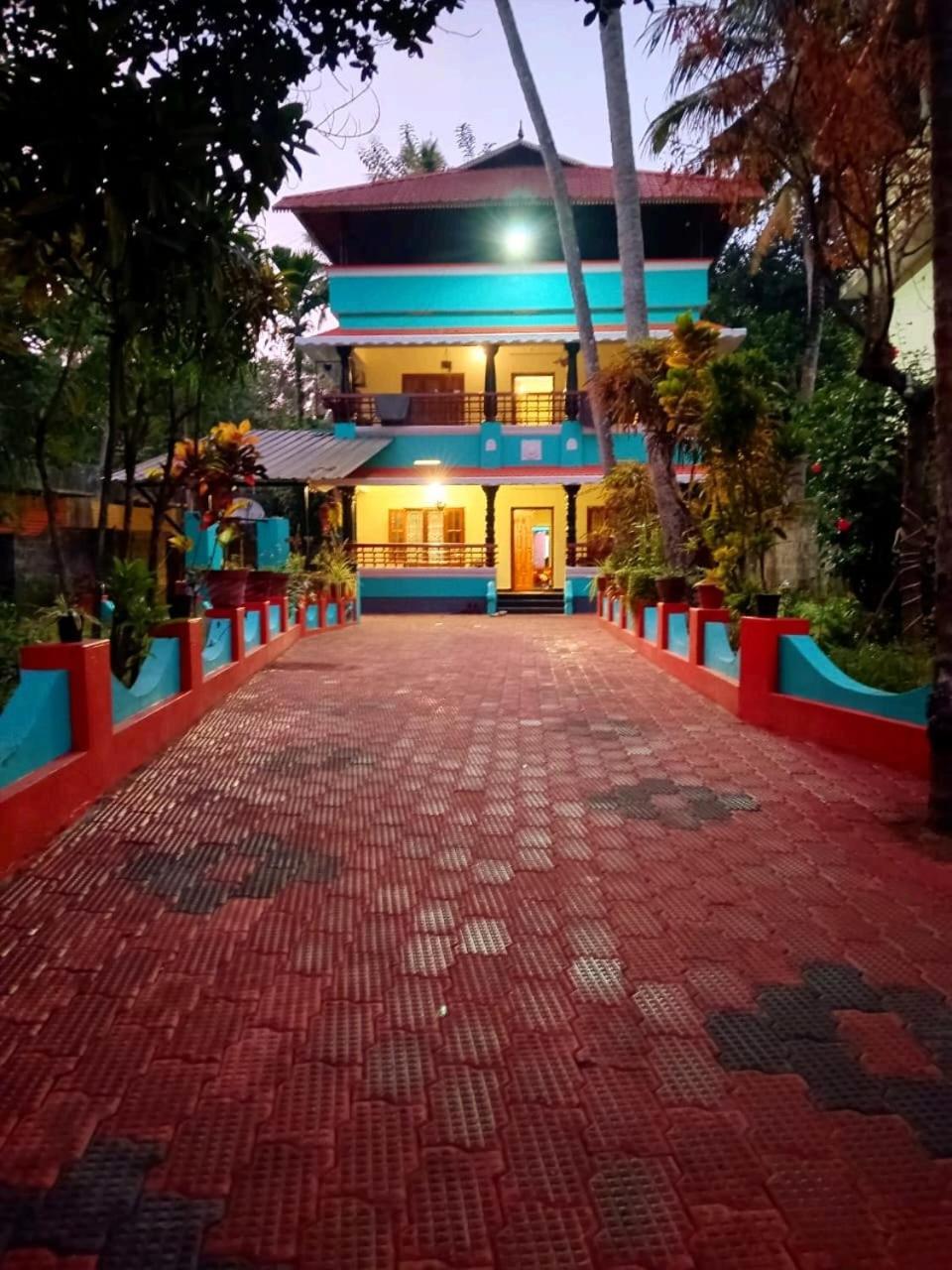 Happy Buddha Homestay 瓦尔卡拉 外观 照片